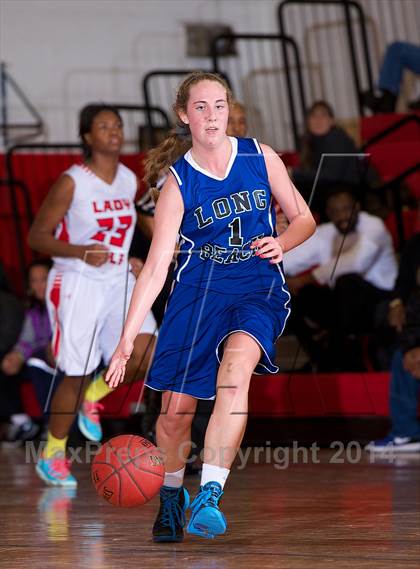 Thumbnail 2 in Long Beach @ Freeport (Section 8 Class AA Quarterfinal) photogallery.