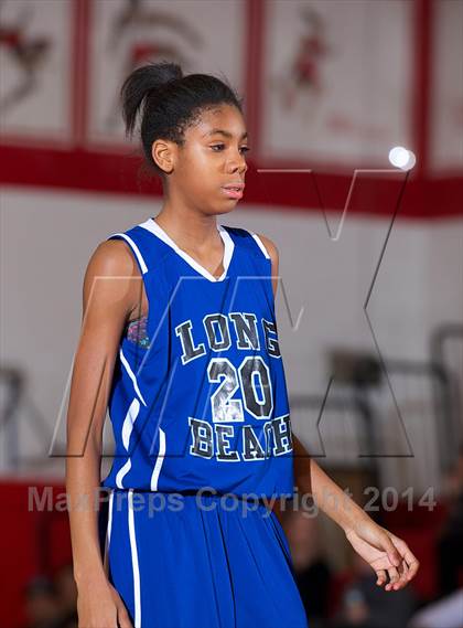 Thumbnail 3 in Long Beach @ Freeport (Section 8 Class AA Quarterfinal) photogallery.