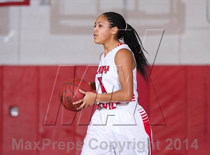 Thumbnail 3 in Long Beach @ Freeport (Section 8 Class AA Quarterfinal) photogallery.
