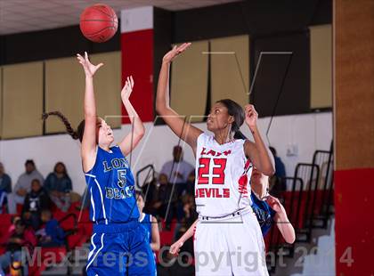 Thumbnail 1 in Long Beach @ Freeport (Section 8 Class AA Quarterfinal) photogallery.