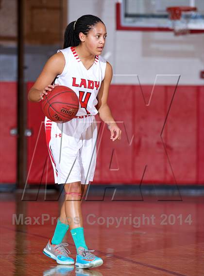 Thumbnail 2 in Long Beach @ Freeport (Section 8 Class AA Quarterfinal) photogallery.