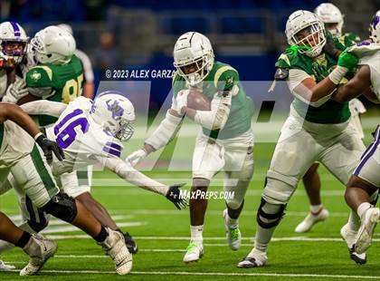 Thumbnail 2 in DeSoto vs Willis (UIL 6A D2 Reginal footbal playoff) photogallery.
