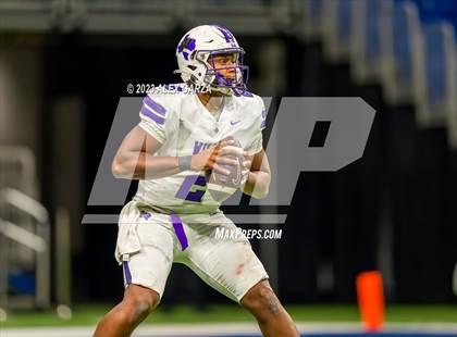 Thumbnail 3 in DeSoto vs Willis (UIL 6A D2 Reginal footbal playoff) photogallery.