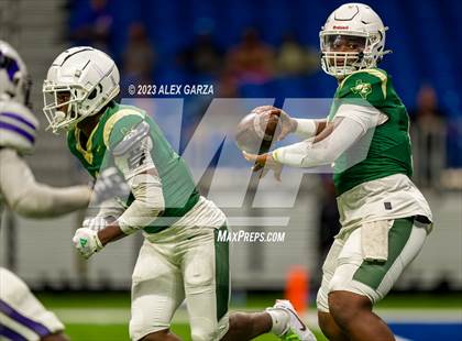 Thumbnail 1 in DeSoto vs Willis (UIL 6A D2 Reginal footbal playoff) photogallery.