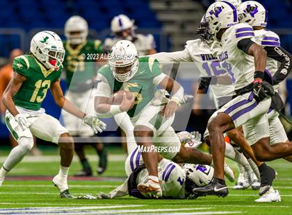 Thumbnail 1 in DeSoto vs Willis (UIL 6A D2 Reginal footbal playoff) photogallery.