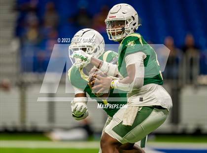 Thumbnail 3 in DeSoto vs Willis (UIL 6A D2 Reginal footbal playoff) photogallery.