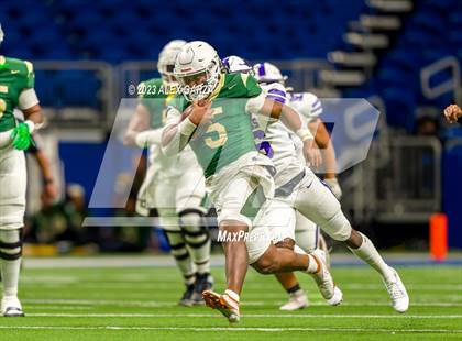Thumbnail 1 in DeSoto vs Willis (UIL 6A D2 Reginal footbal playoff) photogallery.