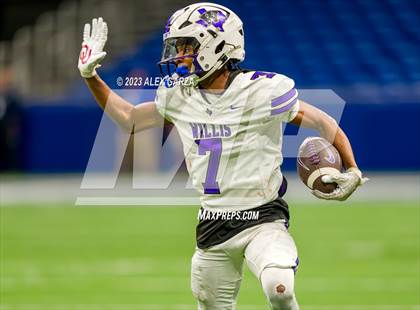 Thumbnail 1 in DeSoto vs Willis (UIL 6A D2 Reginal footbal playoff) photogallery.