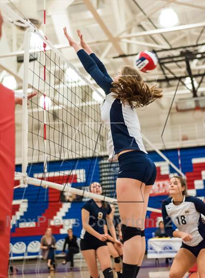 Thumbnail 1 in Menlo vs. Soquel (CIF CCS D4 Final) photogallery.