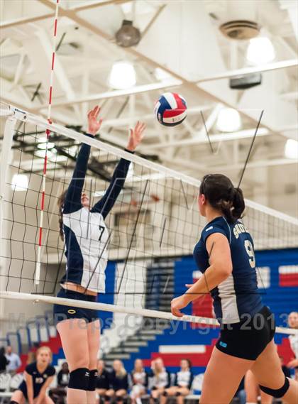 Thumbnail 2 in Menlo vs. Soquel (CIF CCS D4 Final) photogallery.