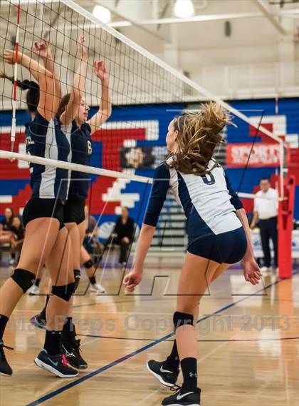 Thumbnail 2 in Menlo vs. Soquel (CIF CCS D4 Final) photogallery.