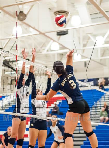 Thumbnail 1 in Menlo vs. Soquel (CIF CCS D4 Final) photogallery.
