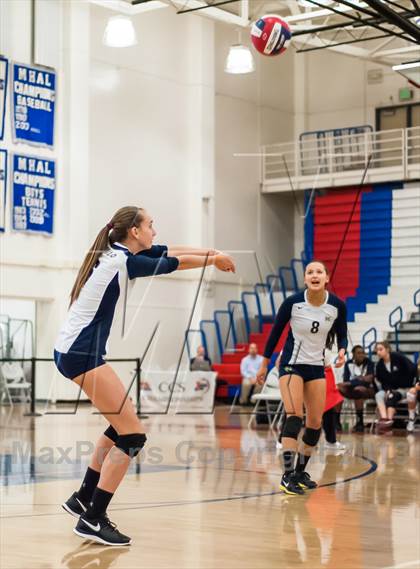 Thumbnail 1 in Menlo vs. Soquel (CIF CCS D4 Final) photogallery.