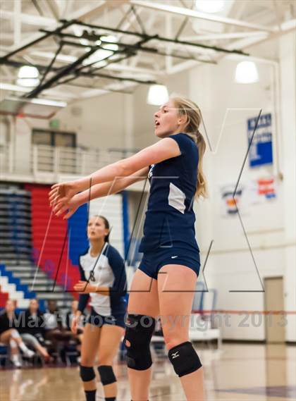 Thumbnail 2 in Menlo vs. Soquel (CIF CCS D4 Final) photogallery.