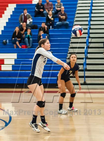 Thumbnail 2 in Menlo vs. Soquel (CIF CCS D4 Final) photogallery.