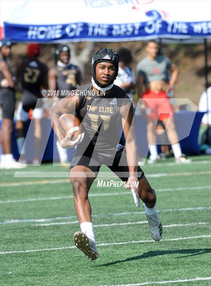 Thumbnail 1 in Best of the West Elite 7ON7 Finals photogallery.