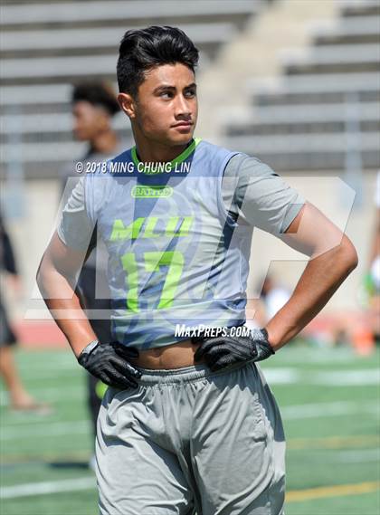 Thumbnail 3 in Best of the West Elite 7ON7 Finals photogallery.