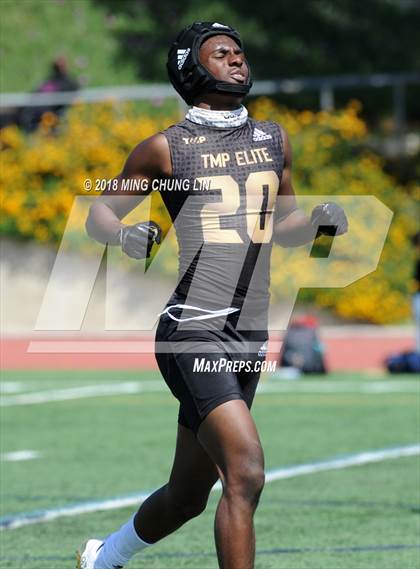 Thumbnail 3 in Best of the West Elite 7ON7 Finals photogallery.