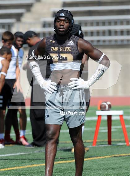 Thumbnail 1 in Best of the West Elite 7ON7 Finals photogallery.