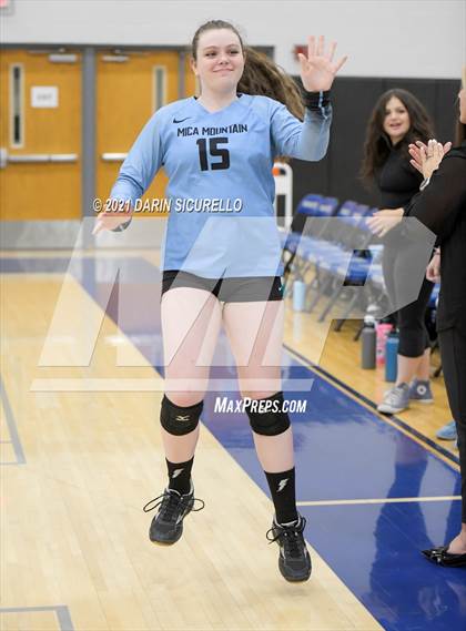 Thumbnail 2 in Mesquite vs  Mica Mountain (AIA 4A Conference Play-In) photogallery.