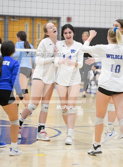 Thumbnail 2 in Mesquite vs  Mica Mountain (AIA 4A Conference Play-In) photogallery.