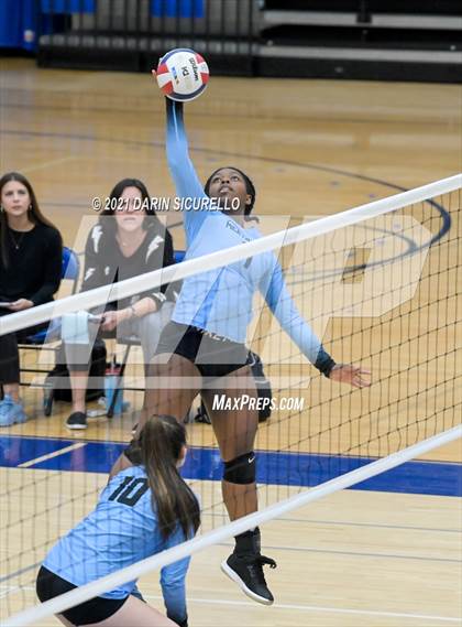 Thumbnail 3 in Mesquite vs  Mica Mountain (AIA 4A Conference Play-In) photogallery.