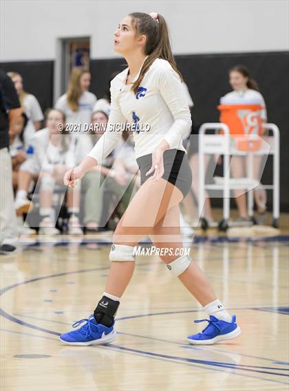 Thumbnail 1 in Mesquite vs  Mica Mountain (AIA 4A Conference Play-In) photogallery.