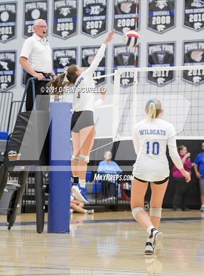 Thumbnail 1 in Mesquite vs  Mica Mountain (AIA 4A Conference Play-In) photogallery.
