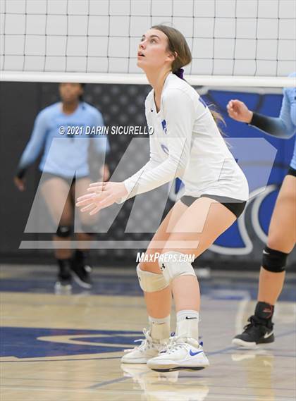 Thumbnail 3 in Mesquite vs  Mica Mountain (AIA 4A Conference Play-In) photogallery.