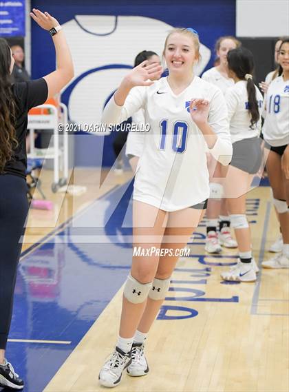 Thumbnail 1 in Mesquite vs  Mica Mountain (AIA 4A Conference Play-In) photogallery.
