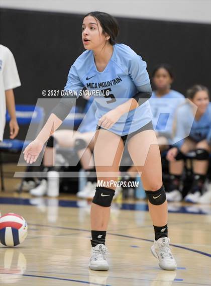 Thumbnail 3 in Mesquite vs  Mica Mountain (AIA 4A Conference Play-In) photogallery.