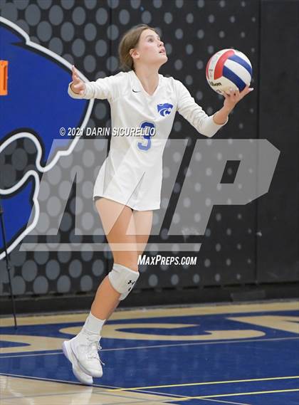 Thumbnail 1 in Mesquite vs  Mica Mountain (AIA 4A Conference Play-In) photogallery.