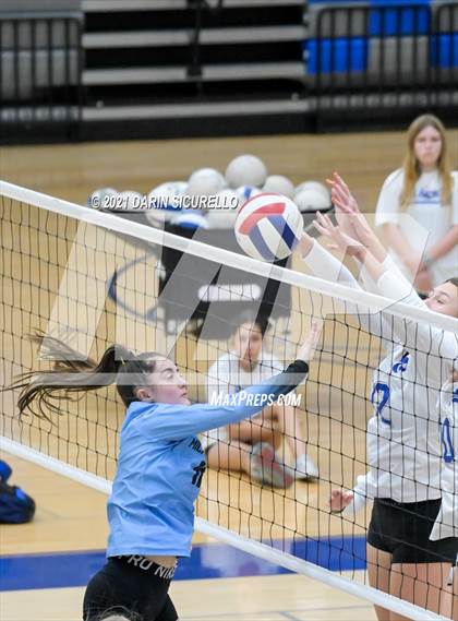 Thumbnail 3 in Mesquite vs  Mica Mountain (AIA 4A Conference Play-In) photogallery.