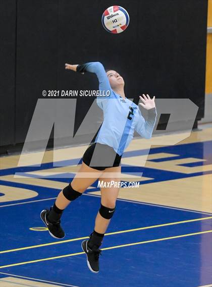 Thumbnail 2 in Mesquite vs  Mica Mountain (AIA 4A Conference Play-In) photogallery.
