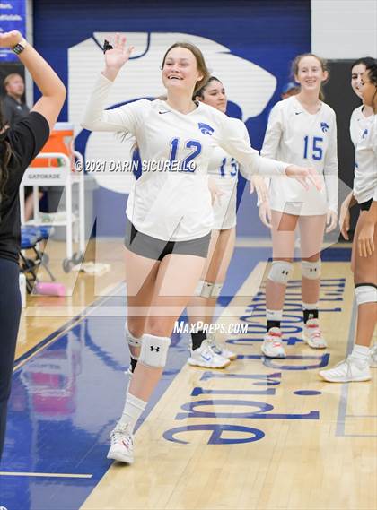 Thumbnail 2 in Mesquite vs  Mica Mountain (AIA 4A Conference Play-In) photogallery.