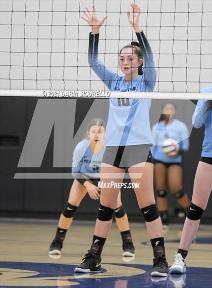 Thumbnail 2 in Mesquite vs  Mica Mountain (AIA 4A Conference Play-In) photogallery.