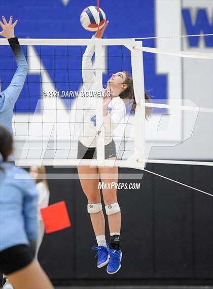 Thumbnail 1 in Mesquite vs  Mica Mountain (AIA 4A Conference Play-In) photogallery.