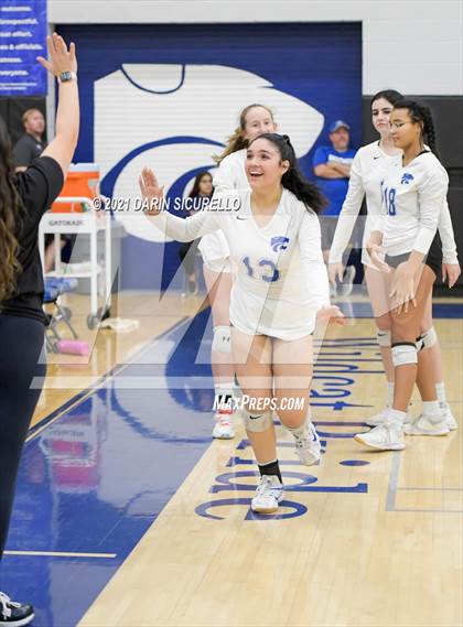 Thumbnail 2 in Mesquite vs  Mica Mountain (AIA 4A Conference Play-In) photogallery.