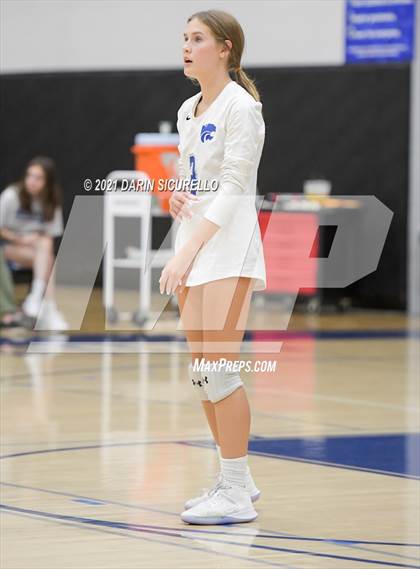 Thumbnail 2 in Mesquite vs  Mica Mountain (AIA 4A Conference Play-In) photogallery.