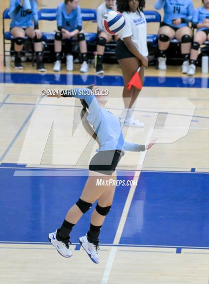 Thumbnail 1 in Mesquite vs  Mica Mountain (AIA 4A Conference Play-In) photogallery.