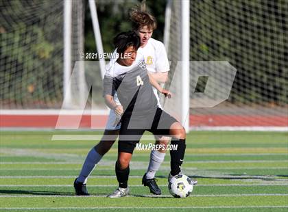 Thumbnail 3 in Archbishop Mitty vs. Bishop O'Dowd (De La Salle Showcase) photogallery.