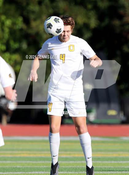 Thumbnail 2 in Archbishop Mitty vs. Bishop O'Dowd (De La Salle Showcase) photogallery.