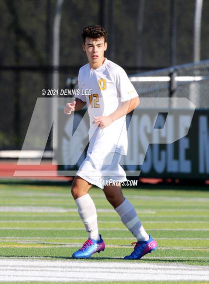 Thumbnail 1 in Archbishop Mitty vs. Bishop O'Dowd (De La Salle Showcase) photogallery.