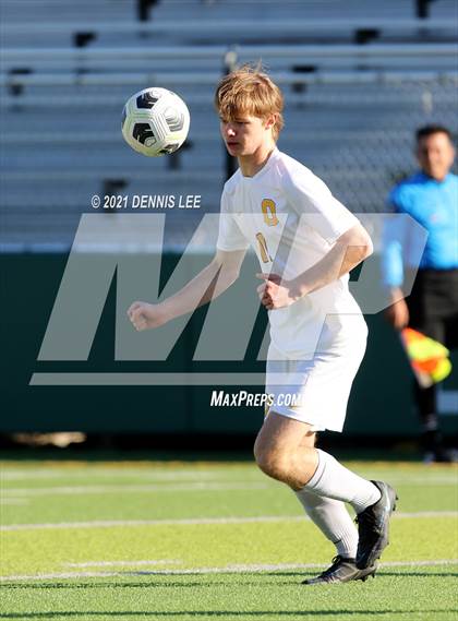 Thumbnail 2 in Archbishop Mitty vs. Bishop O'Dowd (De La Salle Showcase) photogallery.