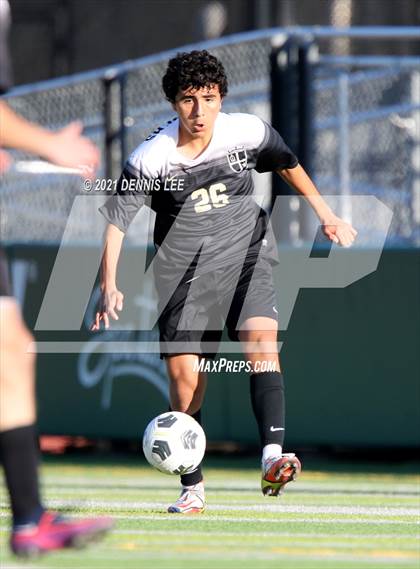 Thumbnail 2 in Archbishop Mitty vs. Bishop O'Dowd (De La Salle Showcase) photogallery.