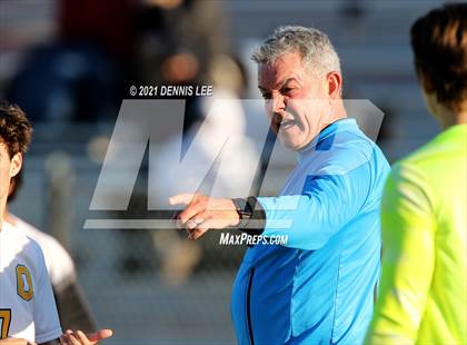 Thumbnail 3 in Archbishop Mitty vs. Bishop O'Dowd (De La Salle Showcase) photogallery.