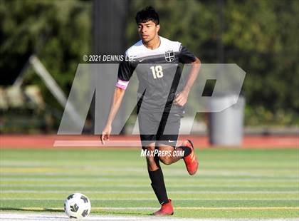 Thumbnail 1 in Archbishop Mitty vs. Bishop O'Dowd (De La Salle Showcase) photogallery.