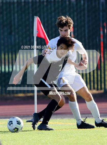 Thumbnail 1 in Archbishop Mitty vs. Bishop O'Dowd (De La Salle Showcase) photogallery.
