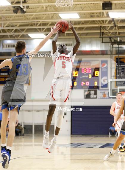 Thumbnail 2 in Carbon vs. Judge Memorial (UHSAA 3A 2nd Round Playoff) photogallery.