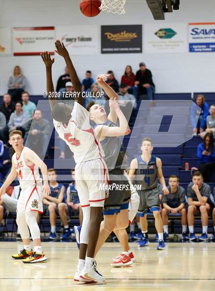 Thumbnail 3 in Carbon vs. Judge Memorial (UHSAA 3A 2nd Round Playoff) photogallery.